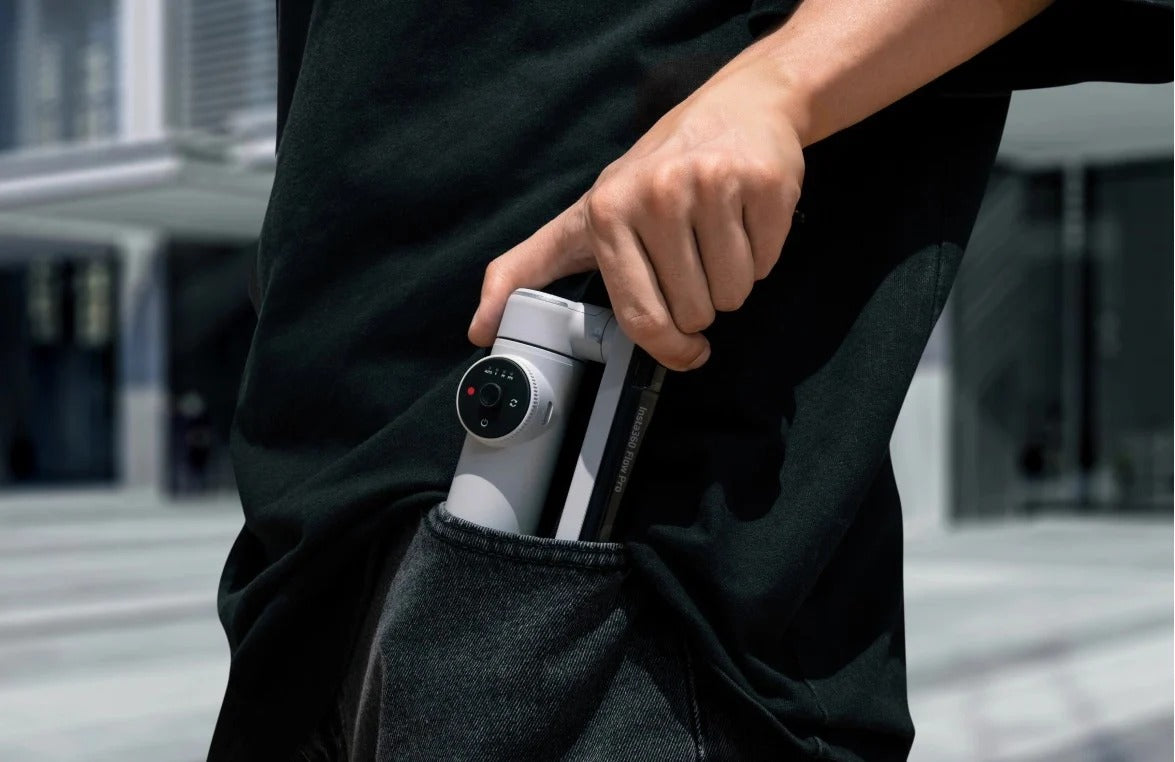 INSTA 360 Flow Pro 2.O with AI Gimble