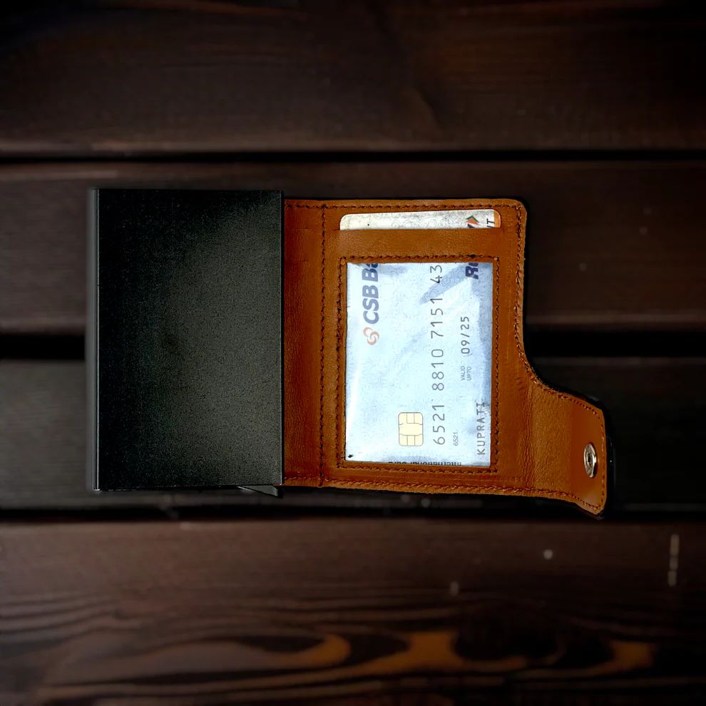 CrocPop Classic – Crocodile Leather Pop-Up Wallet| BUY 1 GET 1 FREE | ⭐️⭐️⭐️⭐️ 4.9/5 Reviews